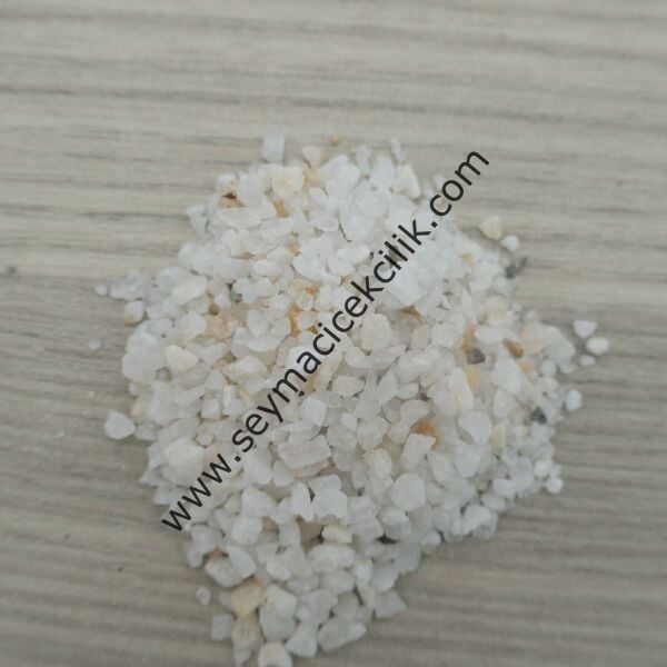 Kuvars 1 kg // 1-3 mm