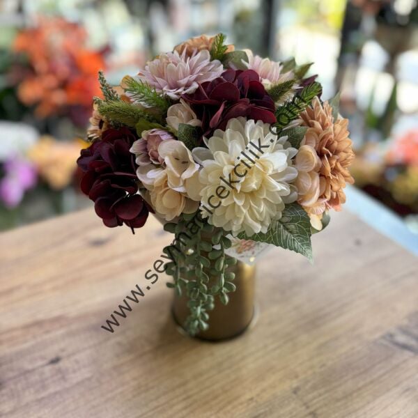 Ayaklı aranjman Model 1- Ücretsiz kargo/nakliye