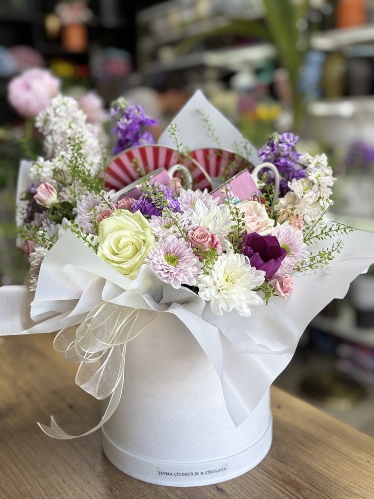 Sym Flowers & Design